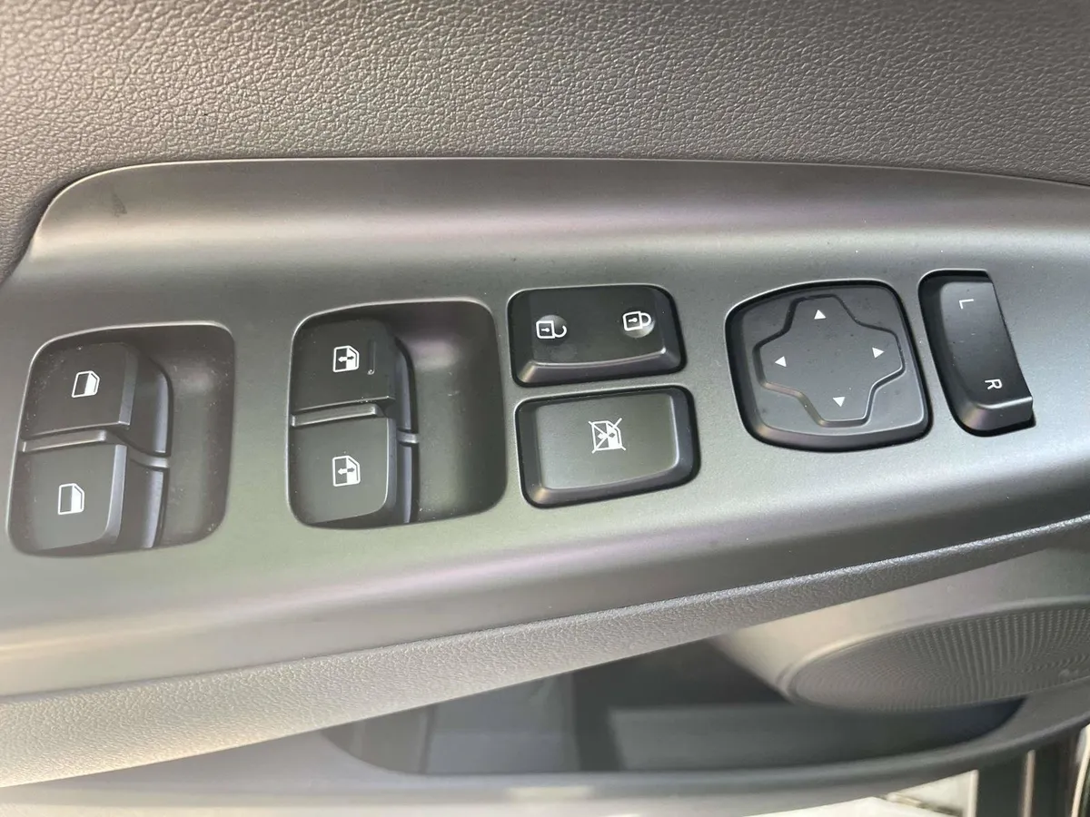 2019 Hyundai Kona SEL thumbnail 22