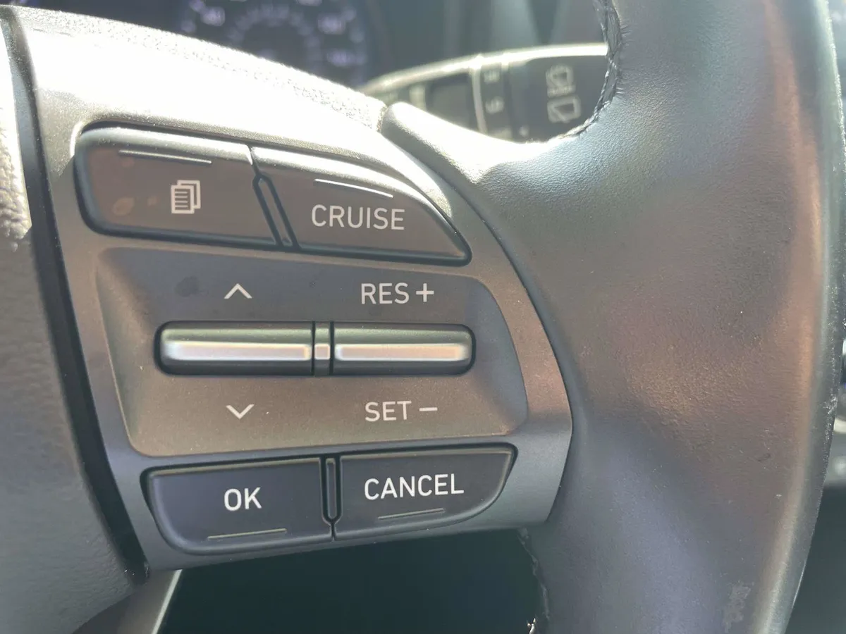 2019 Hyundai Kona SEL thumbnail 30