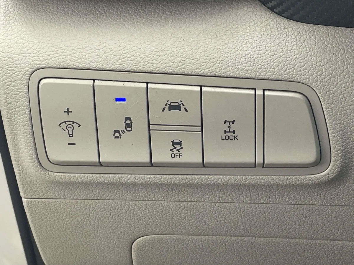 2019 Hyundai Tucson Value thumbnail 24