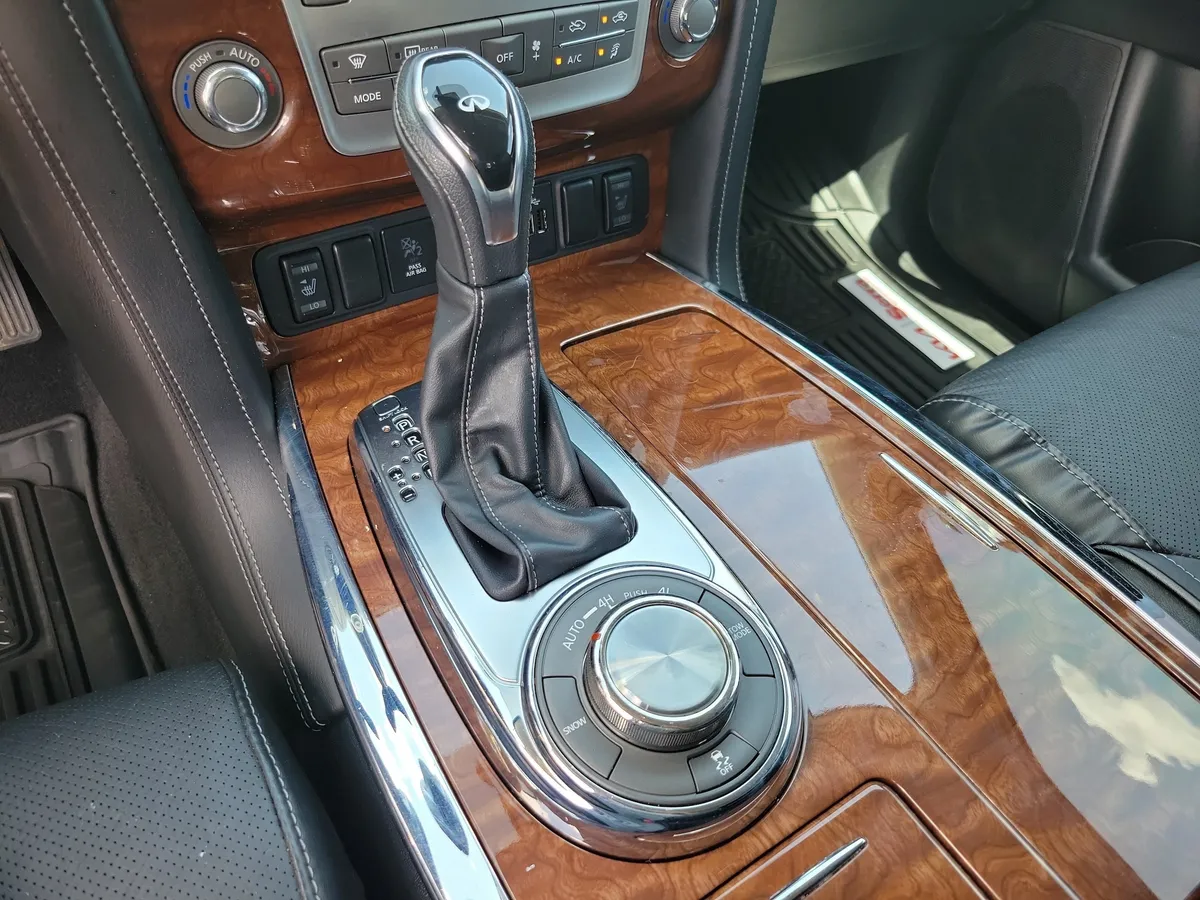 2019 INFINITI QX80 LUXE thumbnail 16
