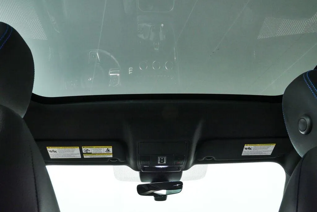 2019 Jaguar E-PACE R-Dynamic SE thumbnail 31