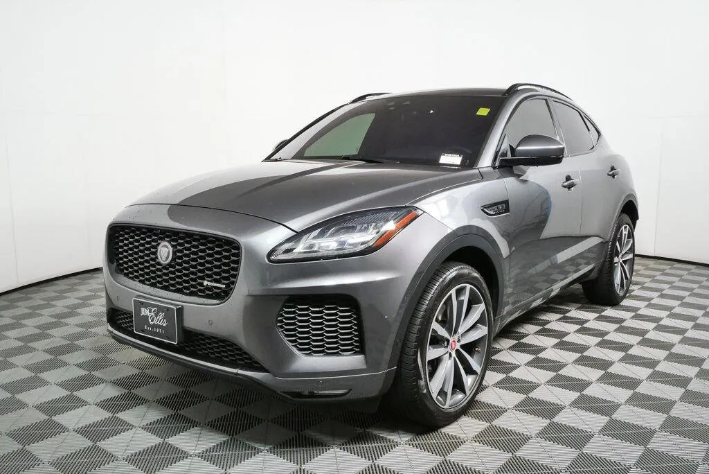 2019 Jaguar E-PACE R-Dynamic SE thumbnail 5