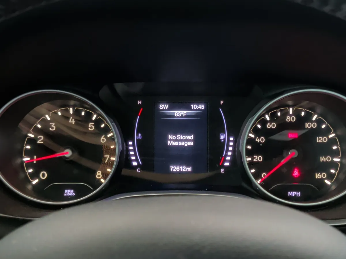2019 Jeep Compass Latitude thumbnail 20
