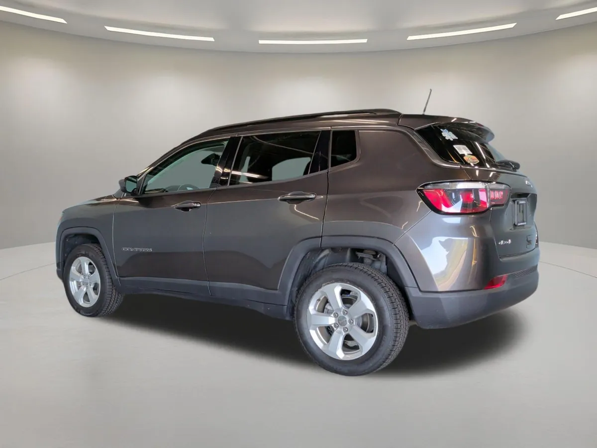 2019 Jeep Compass Latitude thumbnail 8