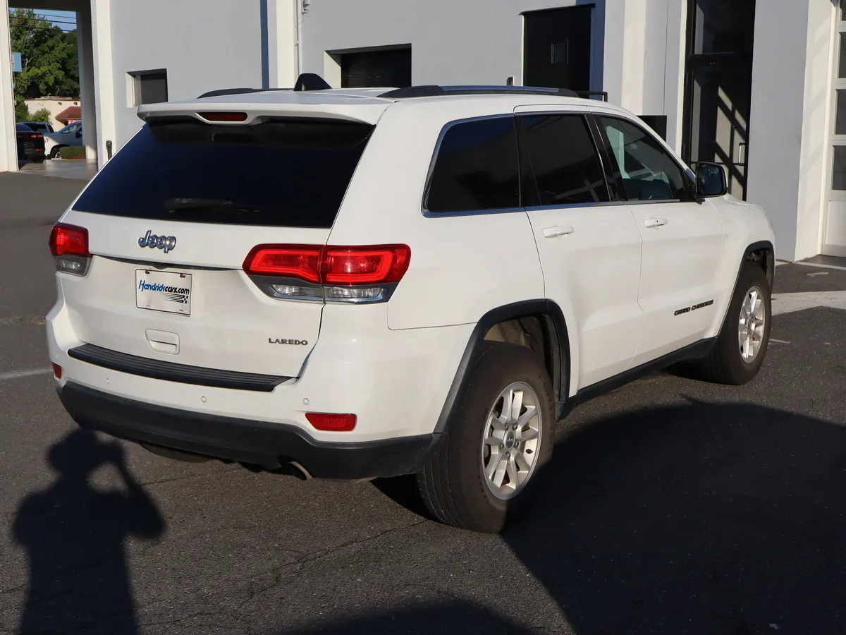2019 Jeep Grand Cherokee Laredo E thumbnail 21