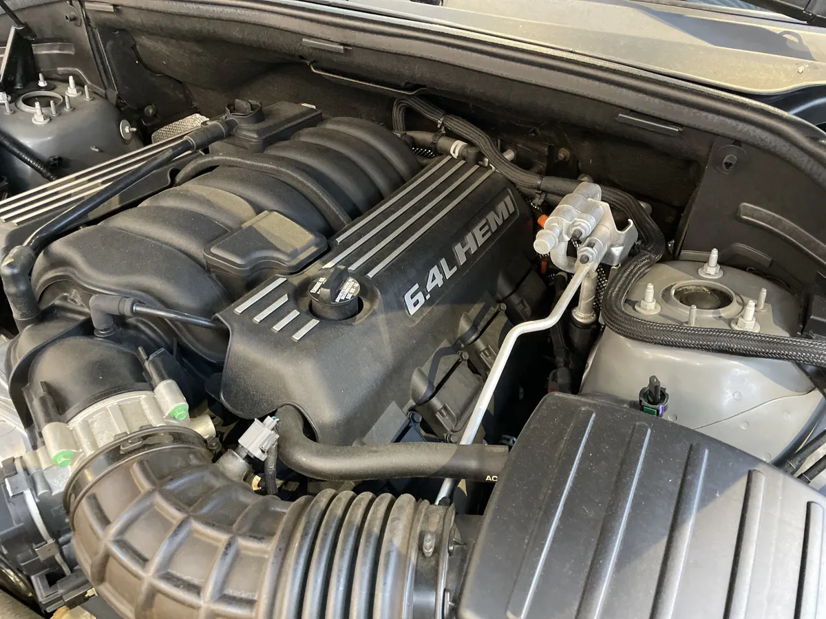 2019 Jeep Grand Cherokee SRT thumbnail 40