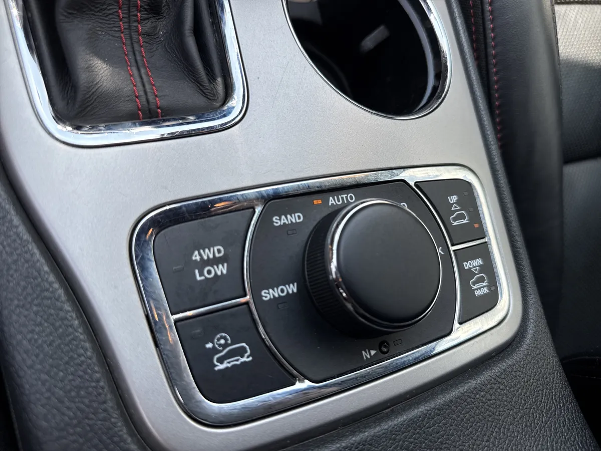 2019 Jeep Grand Cherokee Trailhawk thumbnail 29