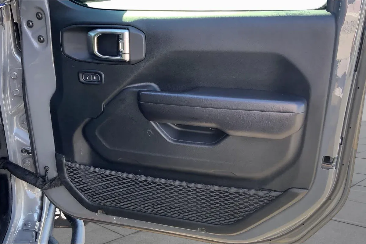 2019 Jeep Wrangler Sport S thumbnail 20