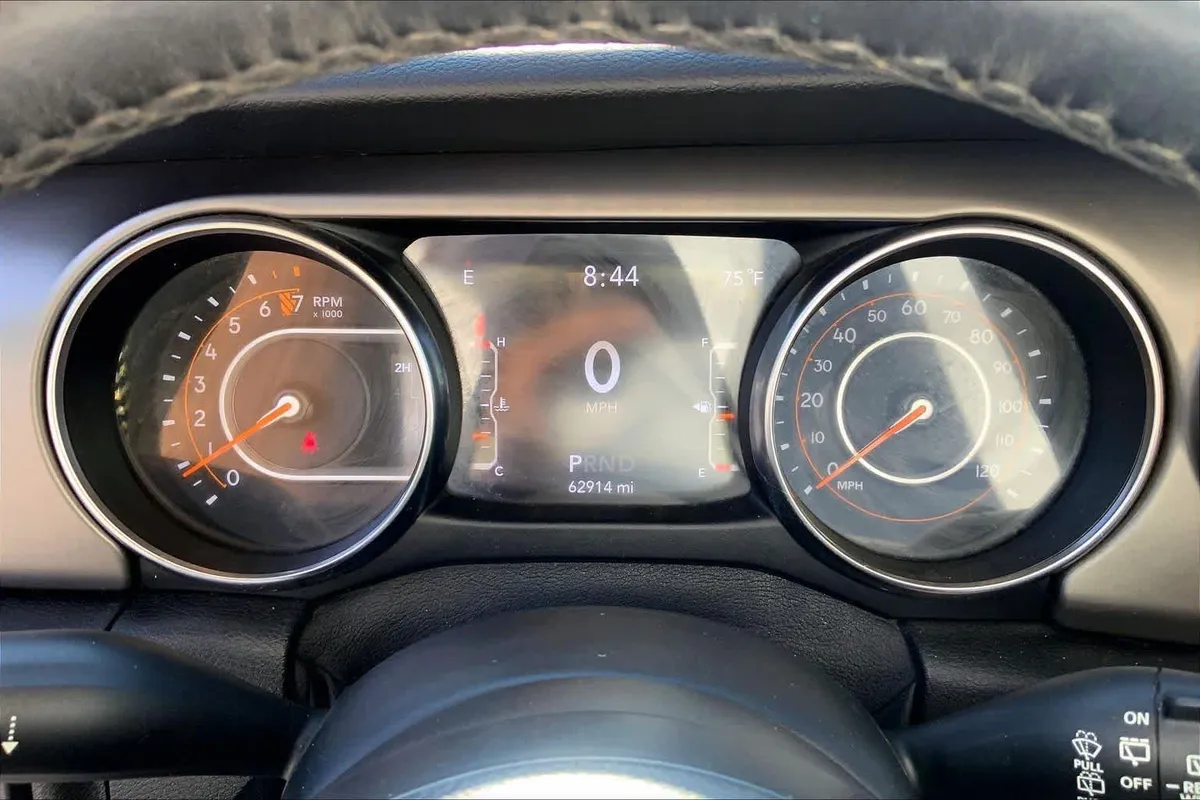 2019 Jeep Wrangler Sport S thumbnail 23