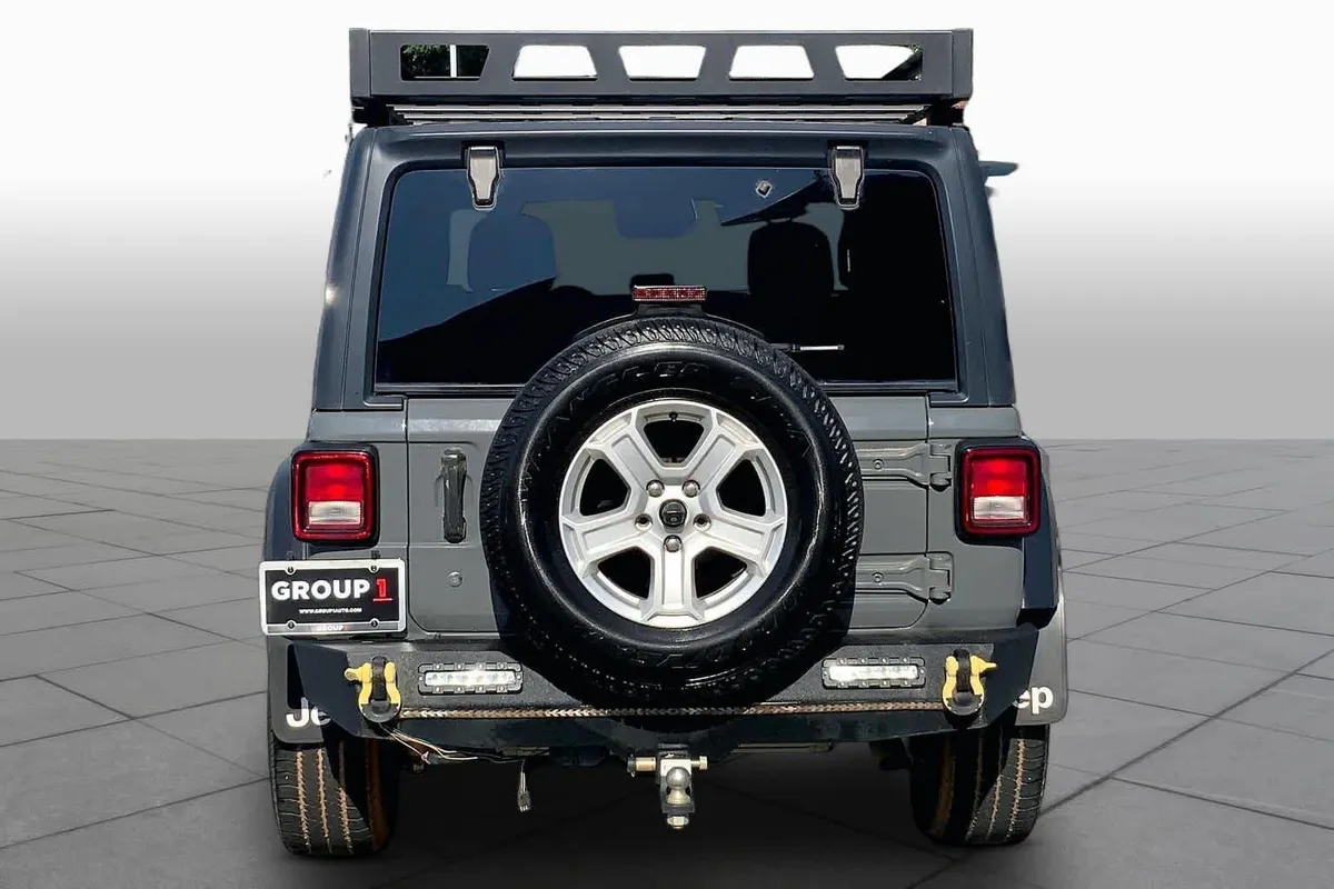 2019 Jeep Wrangler Sport S thumbnail 5