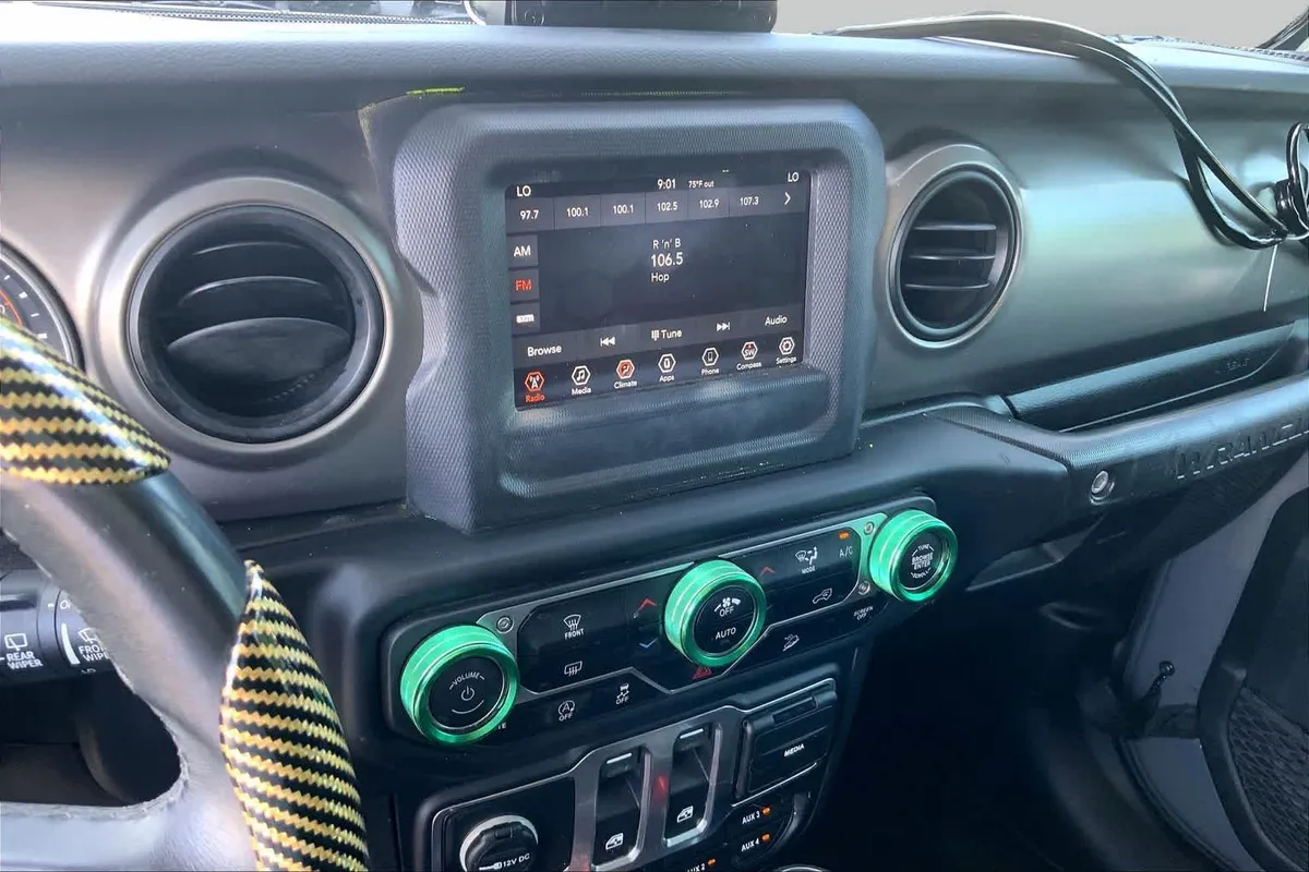 2019 Jeep Wrangler Sport S thumbnail 6