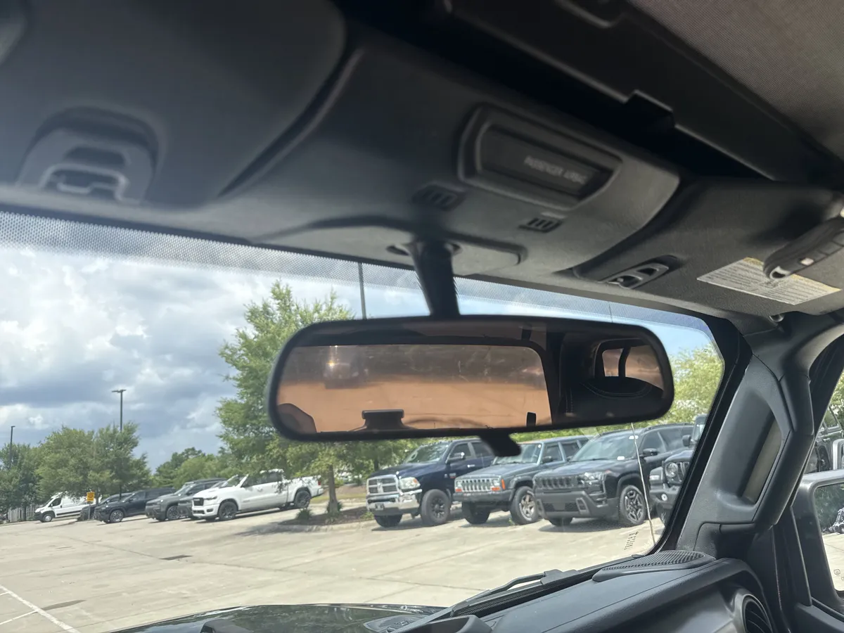 2019 Jeep Wrangler Sport S thumbnail 25