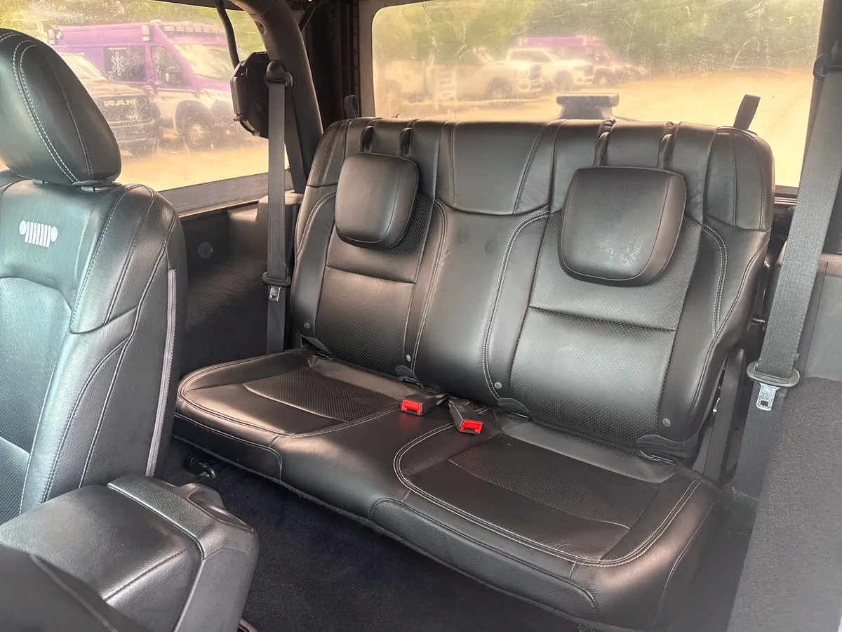 2019 Jeep Wrangler Sport S thumbnail 30
