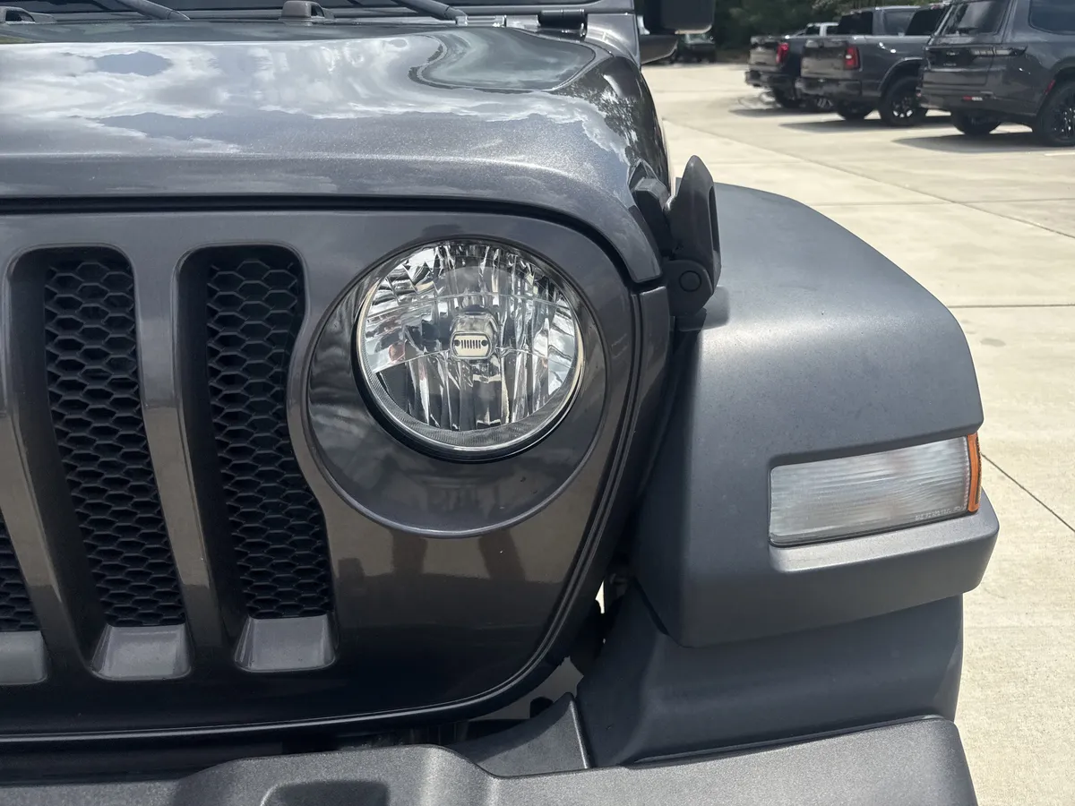 2019 Jeep Wrangler Sport S thumbnail 5