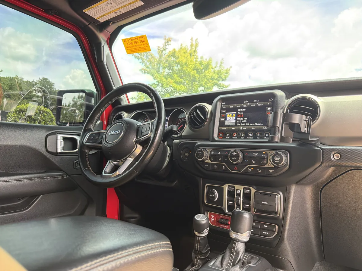 2019 Jeep Wrangler Unlimited Rubicon thumbnail 5