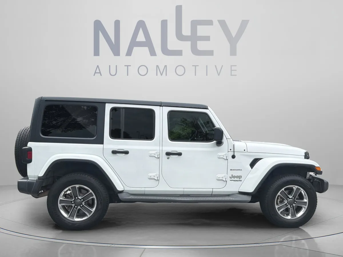 2019 Jeep Wrangler Unlimited Sahara 4x4 thumbnail 10