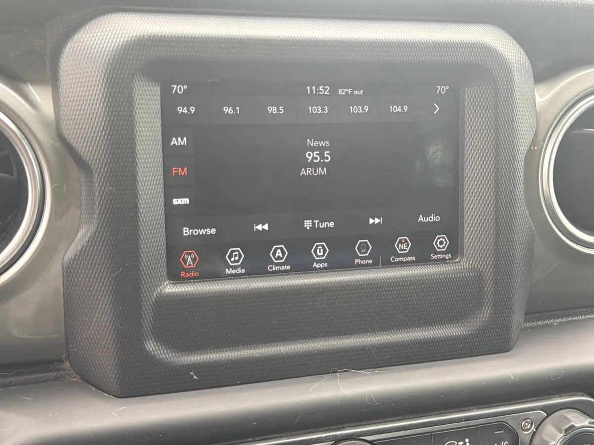 2019 Jeep Wrangler Unlimited Sahara 4x4 thumbnail 33