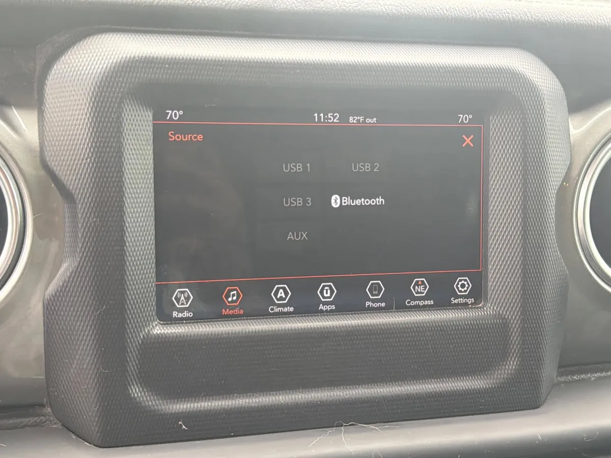 2019 Jeep Wrangler Unlimited Sahara 4x4 thumbnail 34