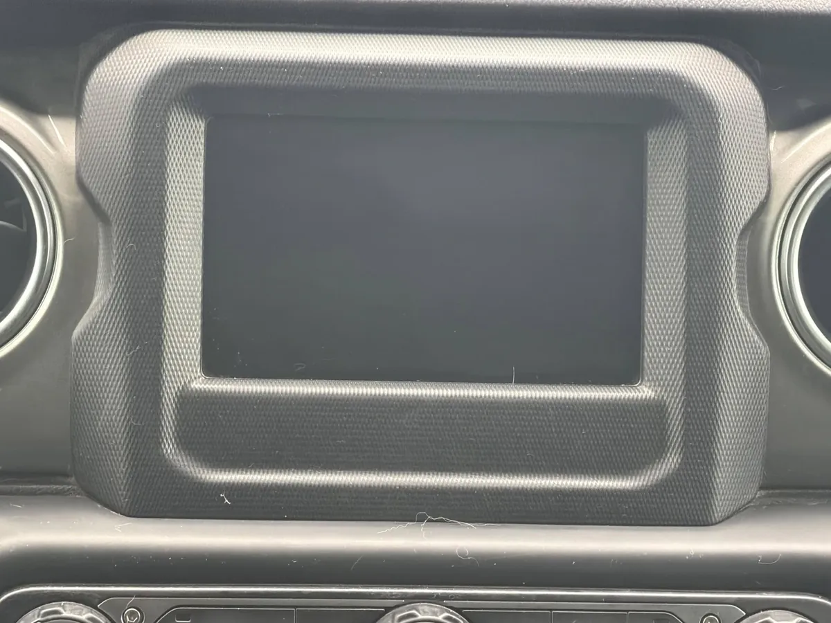 2019 Jeep Wrangler Unlimited Sahara 4x4 thumbnail 37
