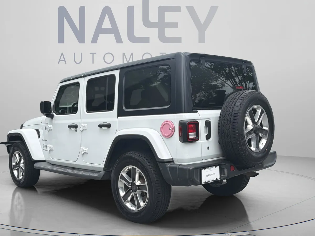 2019 Jeep Wrangler Unlimited Sahara 4x4 thumbnail 6