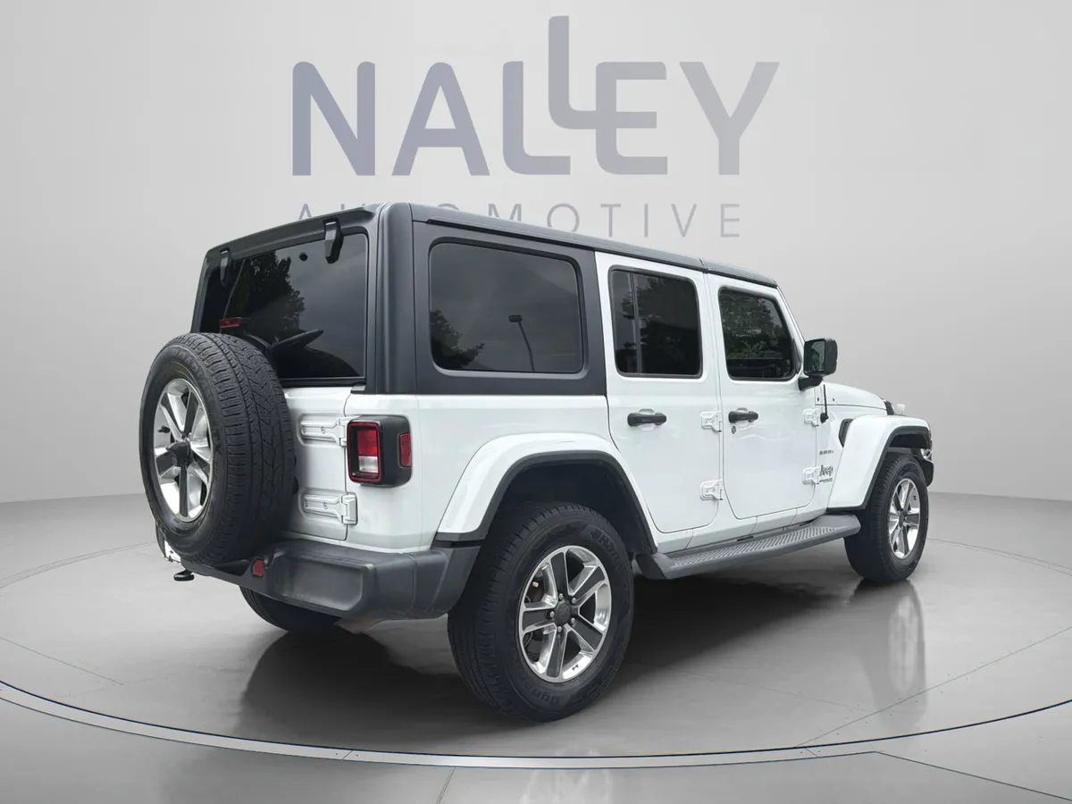 2019 Jeep Wrangler Unlimited Sahara 4x4 thumbnail 9