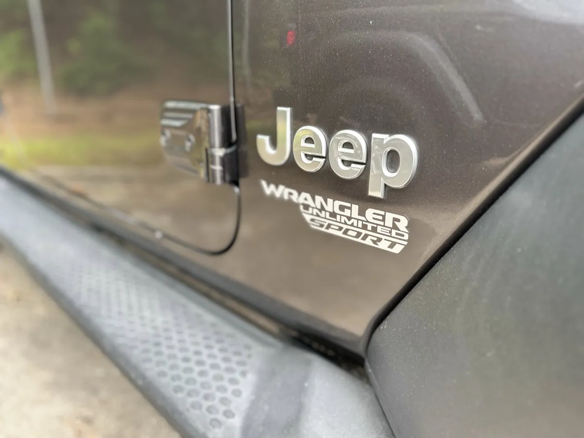 2019 Jeep Wrangler Unlimited Sport S thumbnail 15