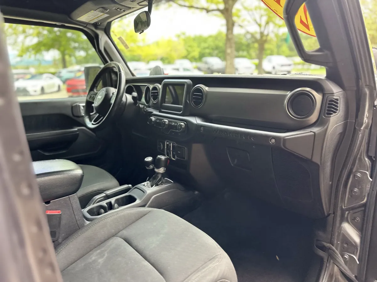 2019 Jeep Wrangler Unlimited Sport S thumbnail 17
