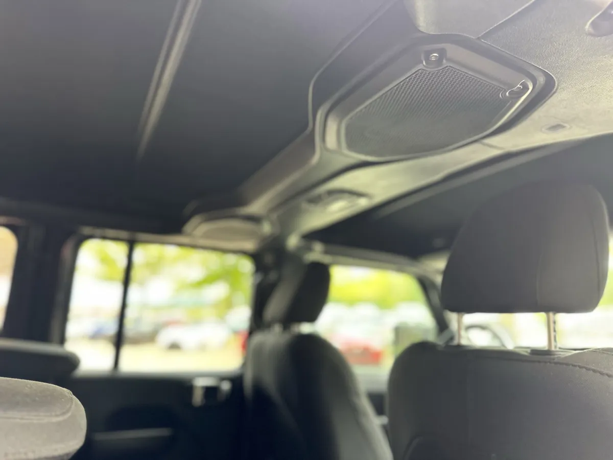 2019 Jeep Wrangler Unlimited Sport S thumbnail 20