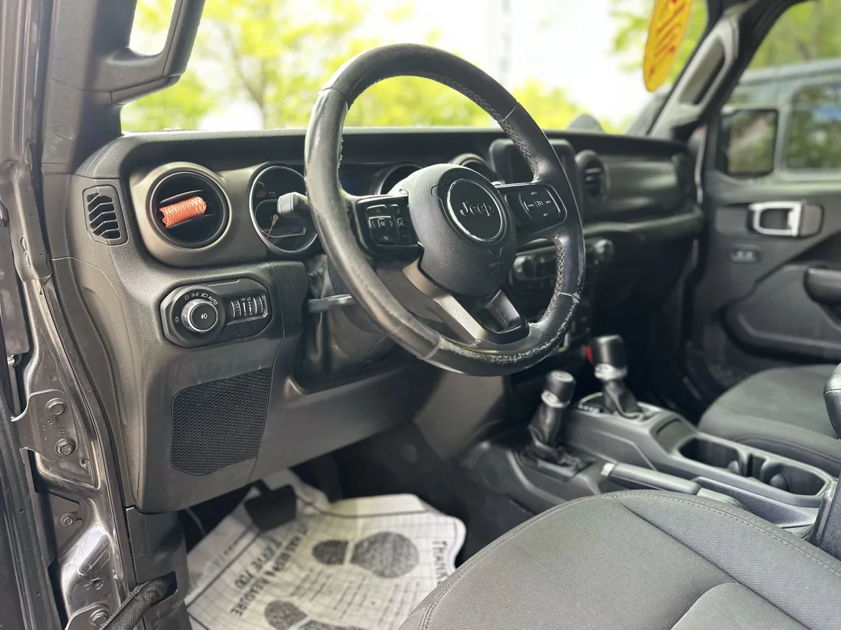 2019 Jeep Wrangler Unlimited Sport S thumbnail 9