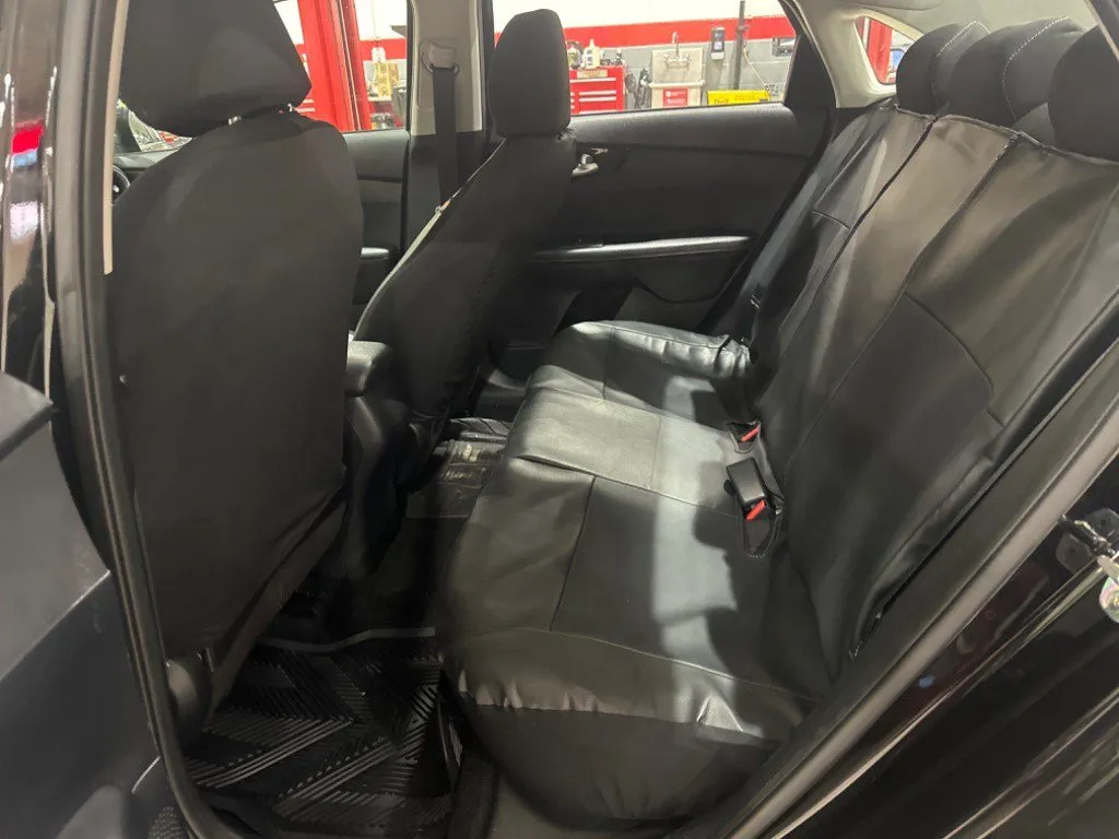 2019 Kia Forte LXS thumbnail 2