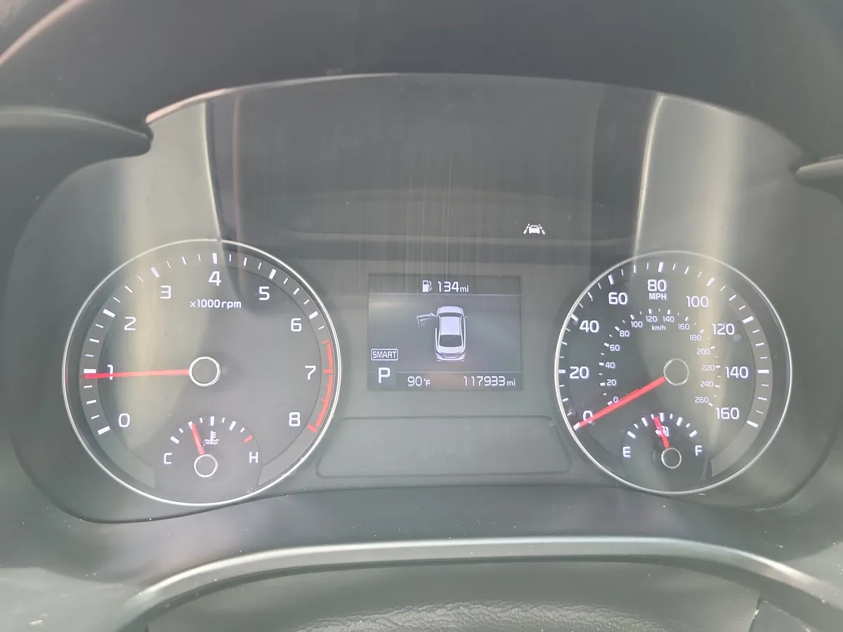2019 Kia Forte LXS thumbnail 21