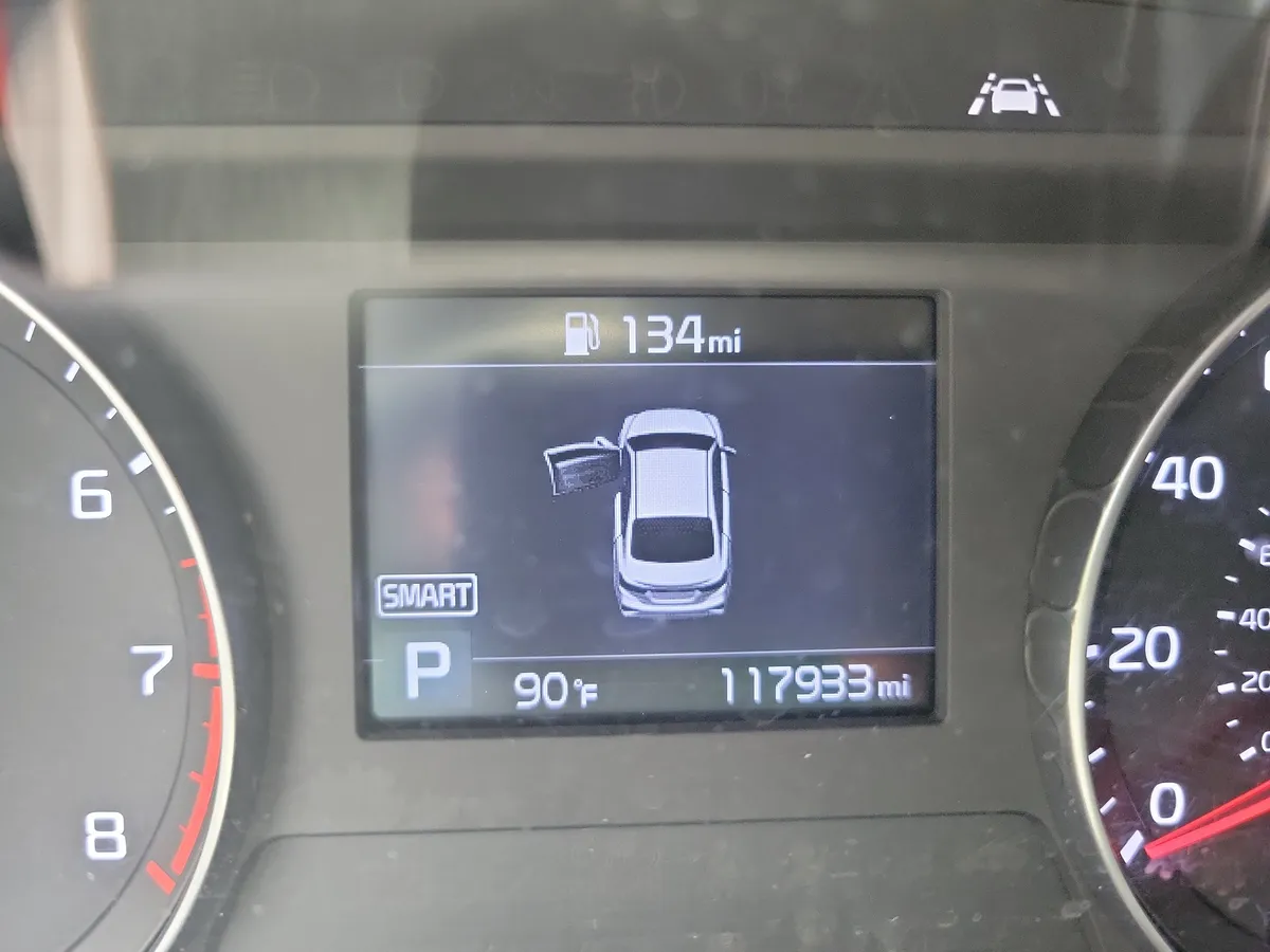 2019 Kia Forte LXS thumbnail 22
