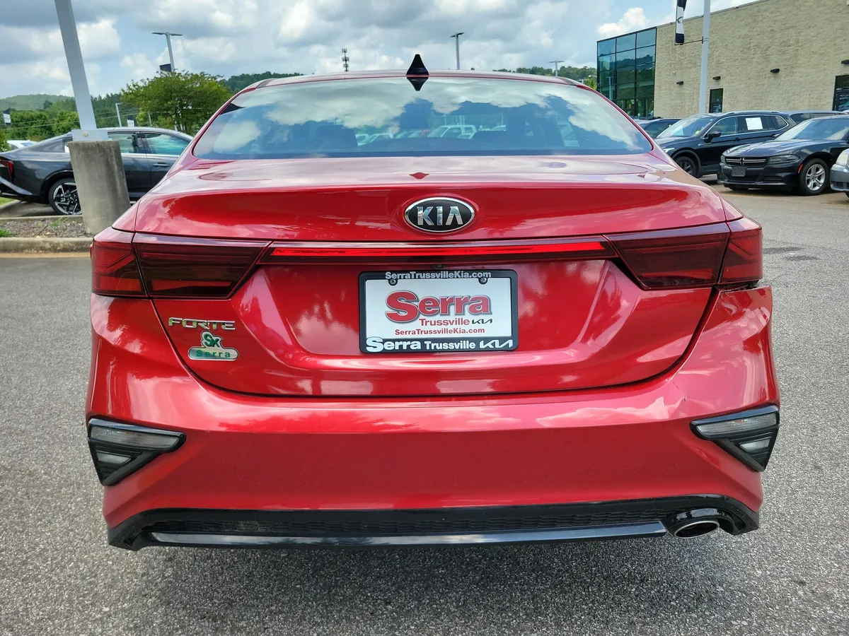 2019 Kia Forte LXS thumbnail 4