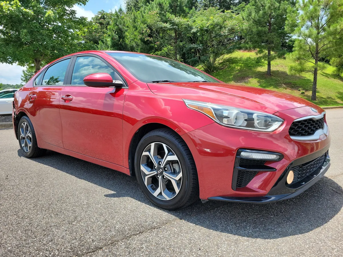 2019 Kia Forte LXS thumbnail 7