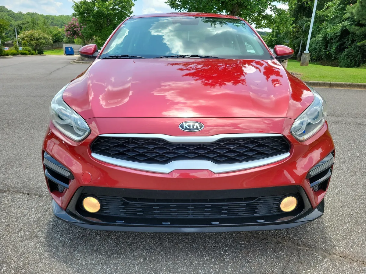 2019 Kia Forte LXS thumbnail 8