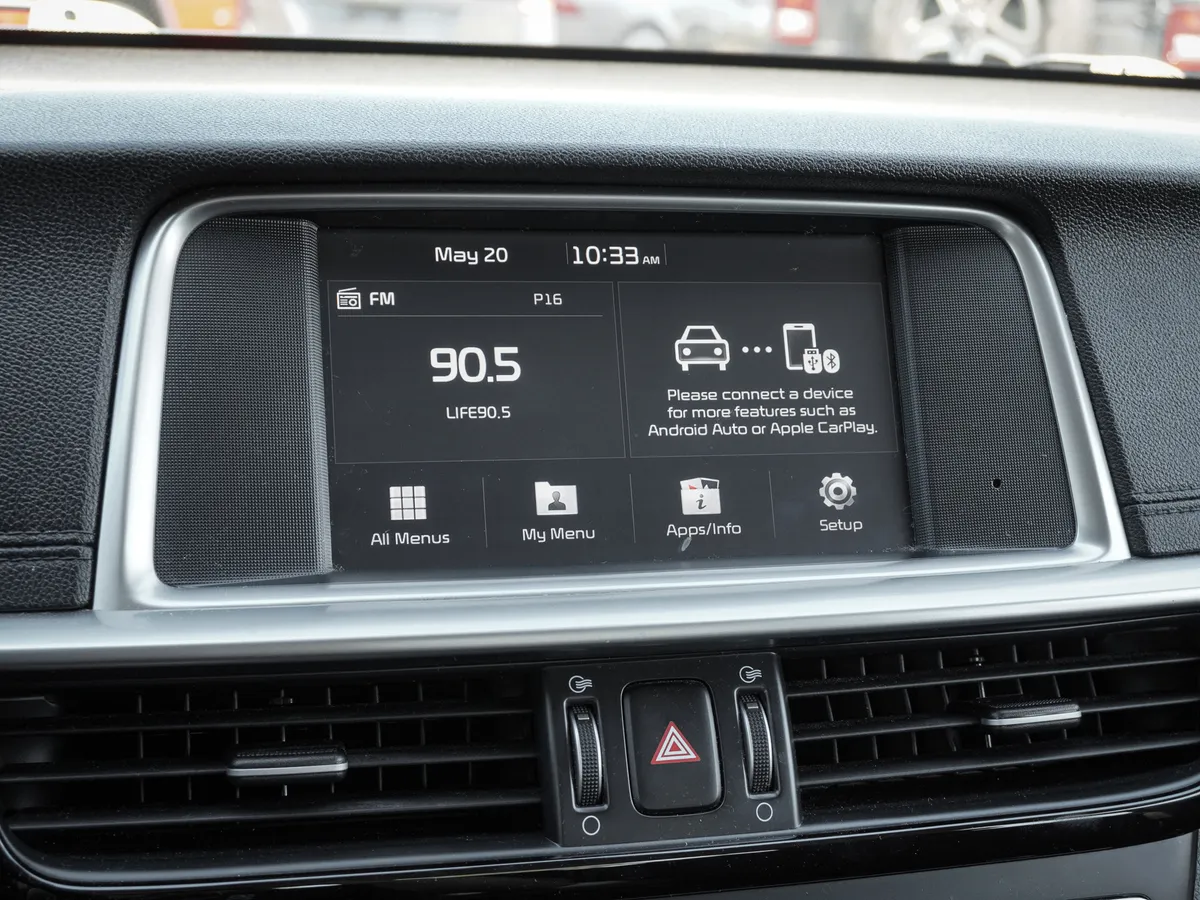 2019 Kia Optima LX thumbnail 21