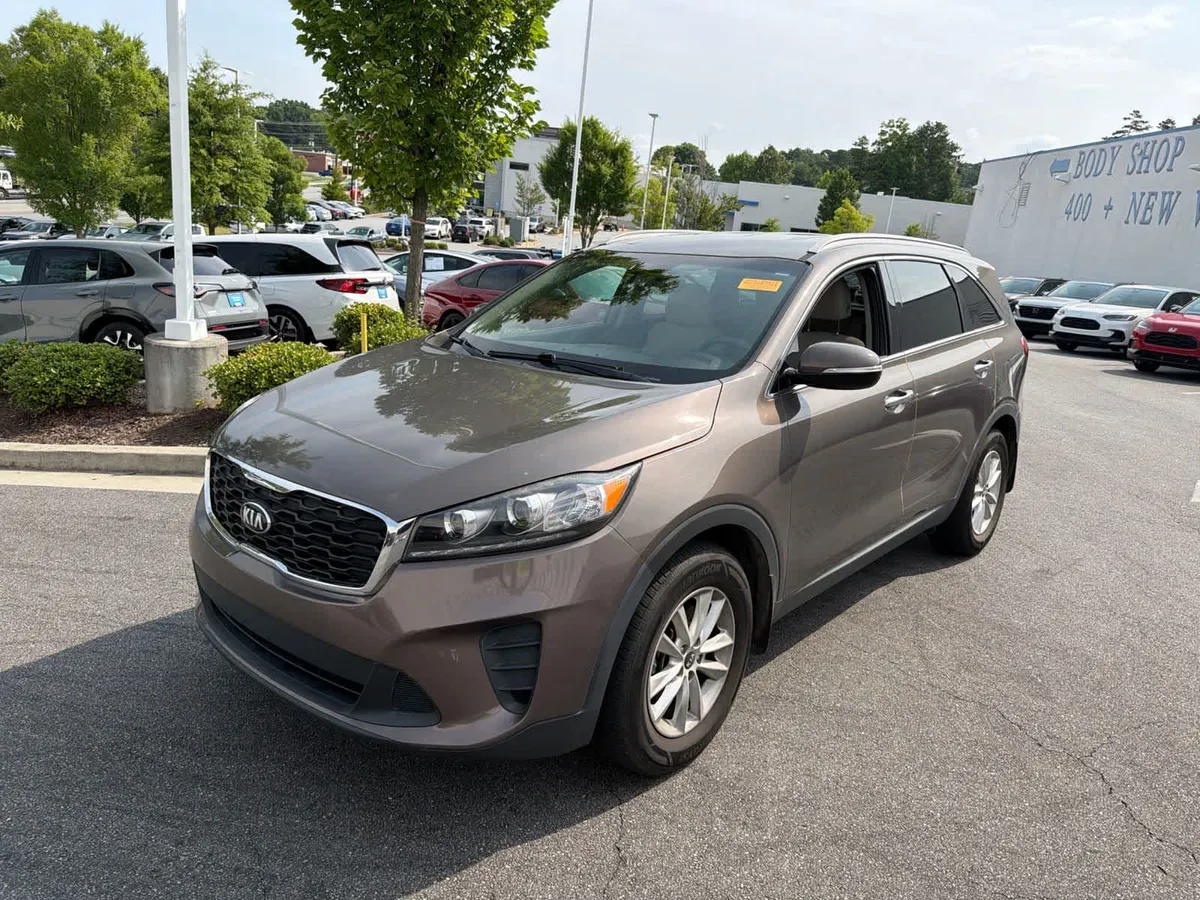 2019 Kia Sorento 2.4L LX thumbnail 3