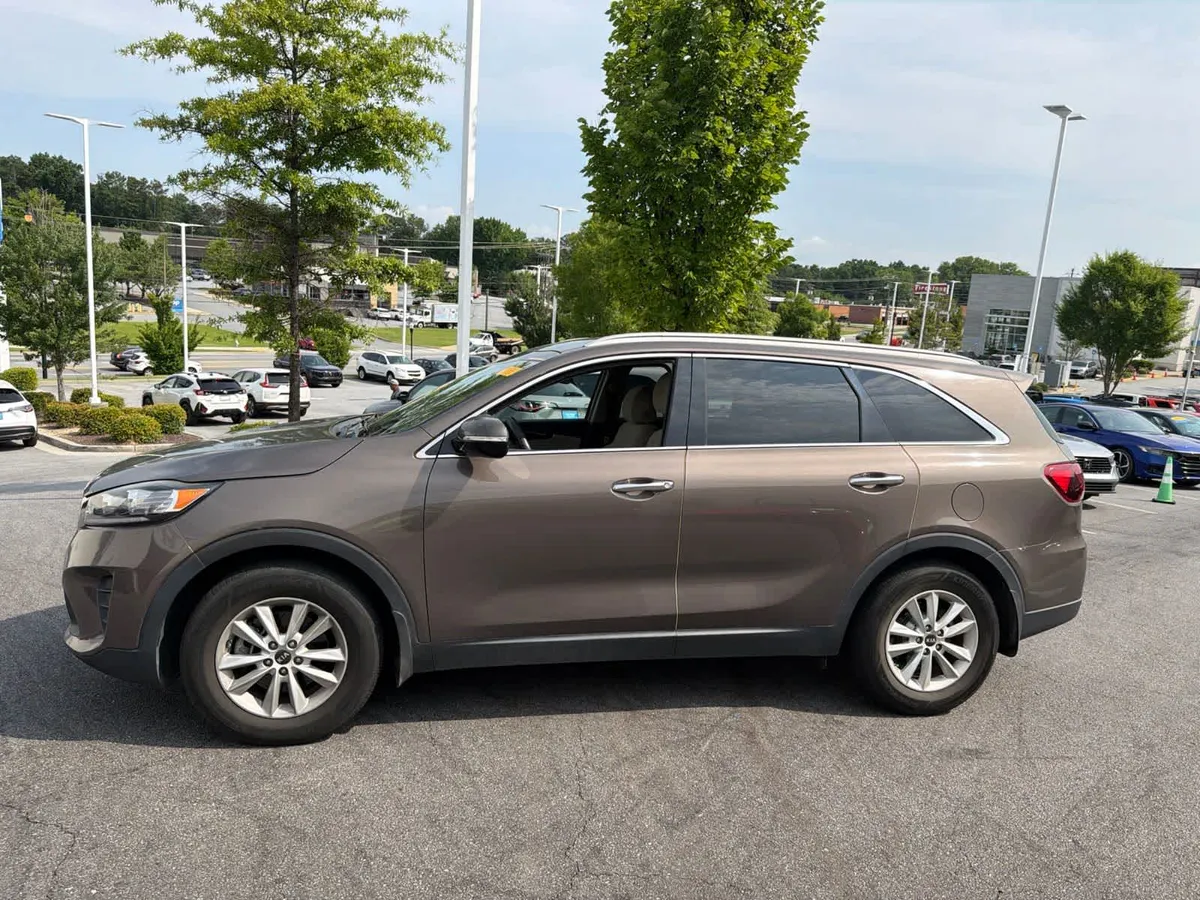 2019 Kia Sorento 2.4L LX thumbnail 7