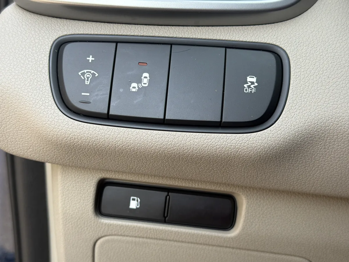 2019 Kia Sorento 2.4L LX thumbnail 17