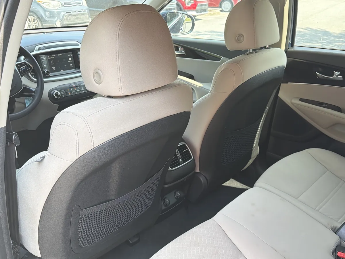 2019 Kia Sorento 2.4L LX thumbnail 22