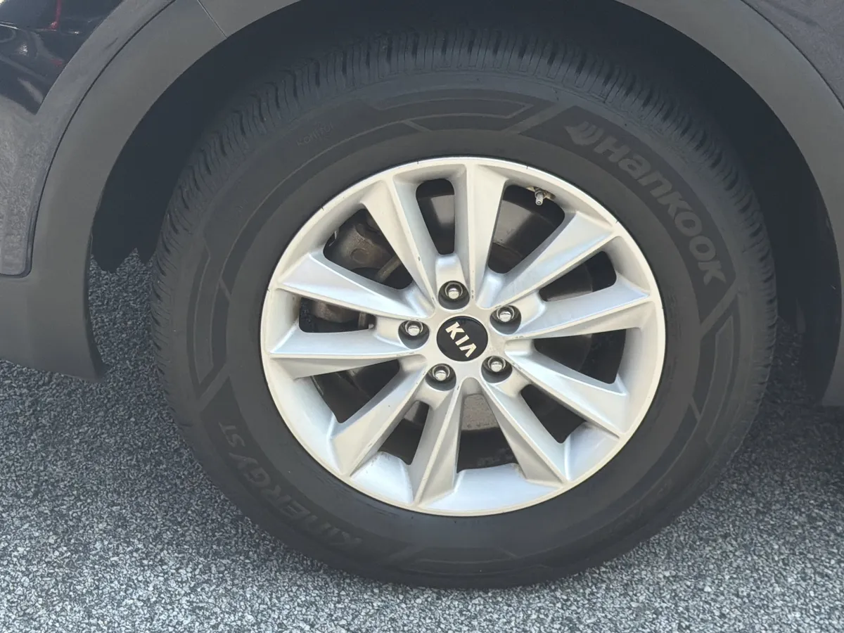 2019 Kia Sorento 2.4L LX thumbnail 34