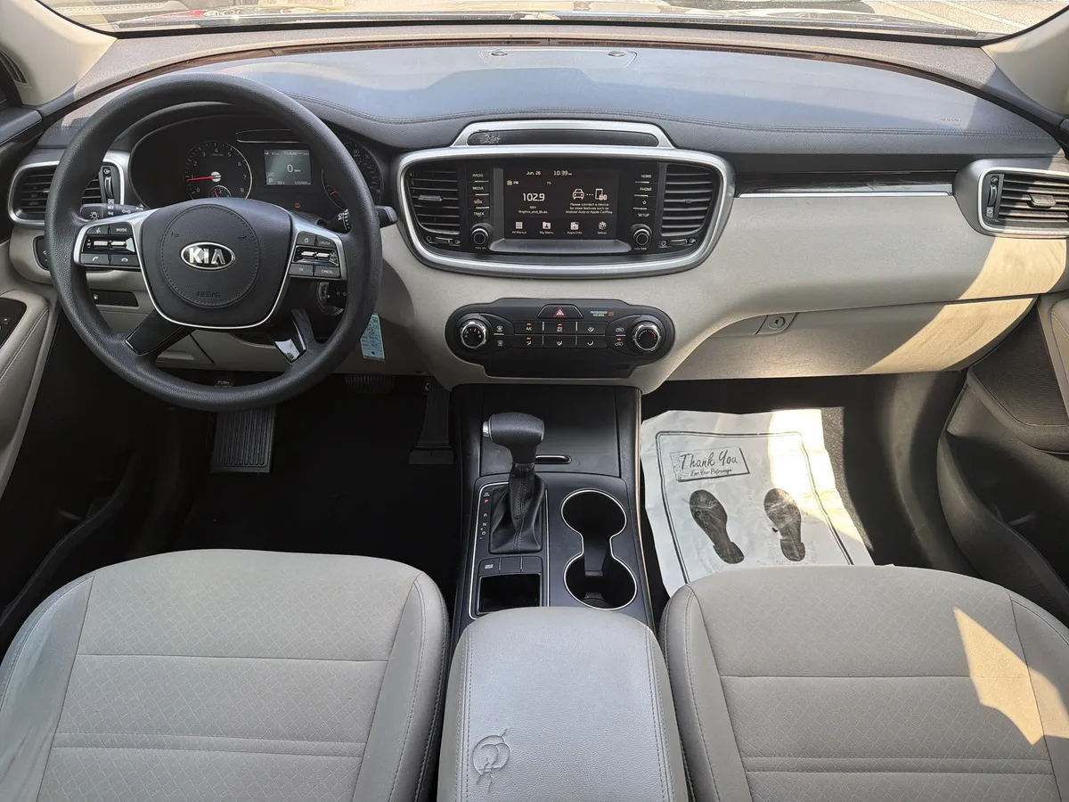 2019 Kia Sorento 2.4L LX thumbnail 4