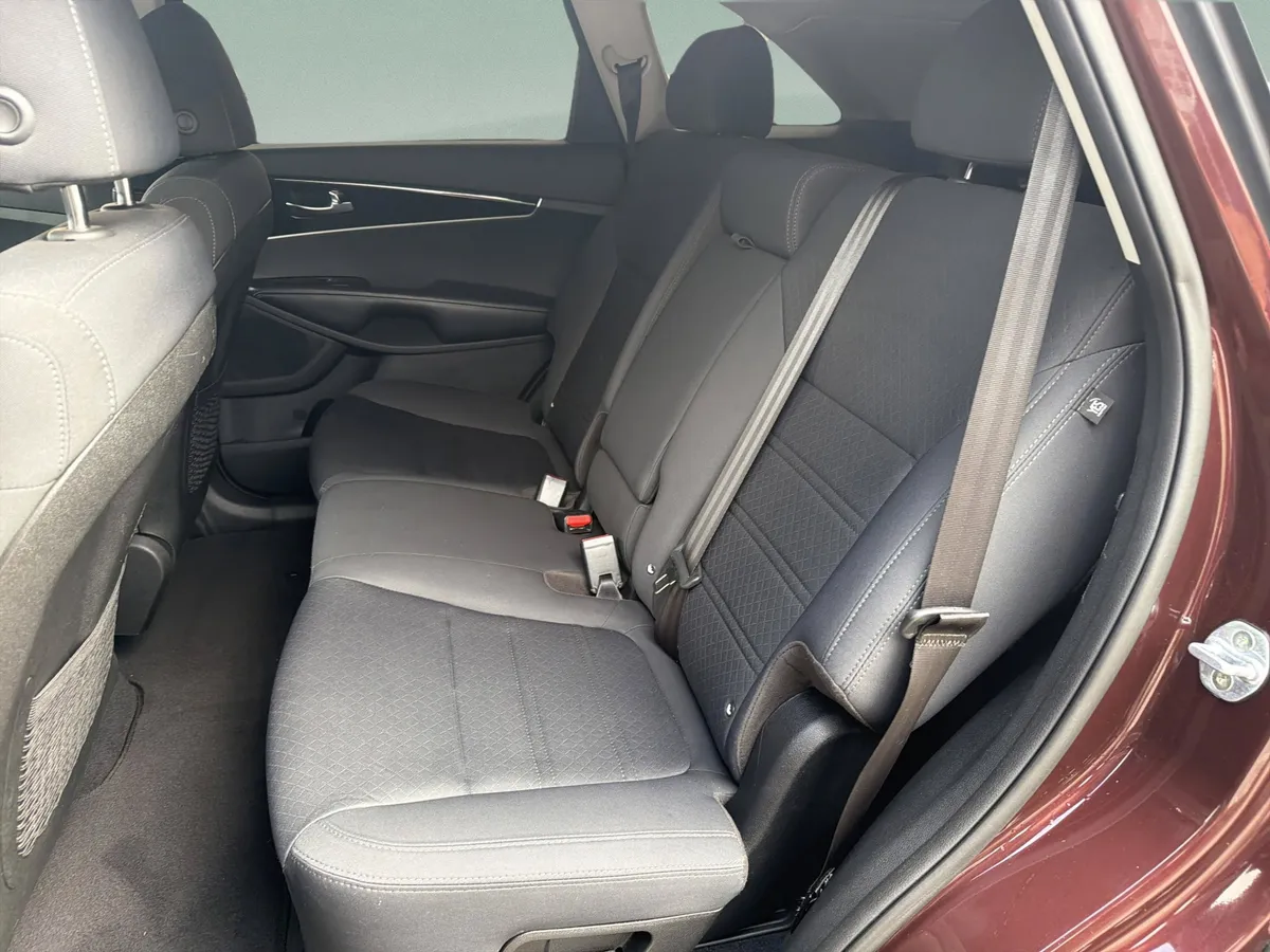 2019 Kia Sorento 2.4L LX thumbnail 29