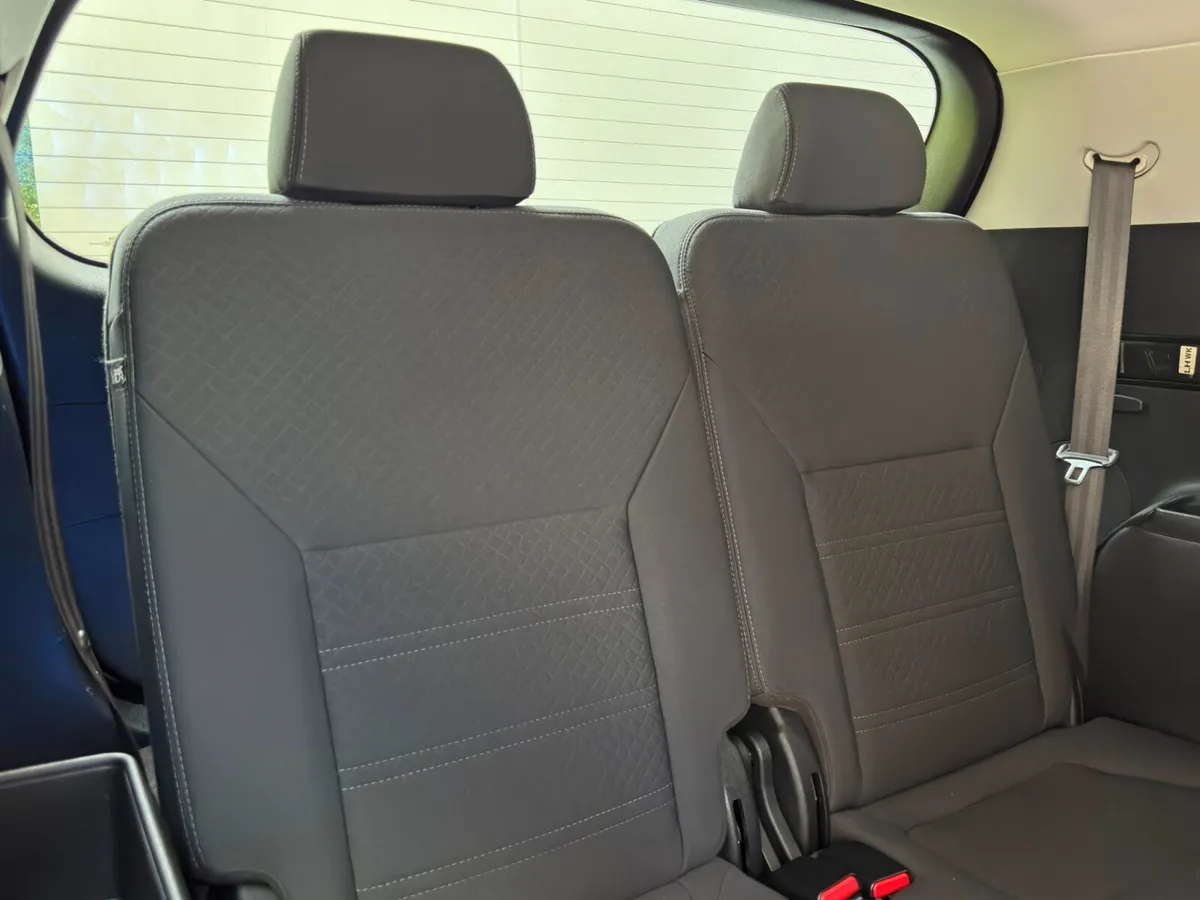 2019 Kia Sorento LX thumbnail 29