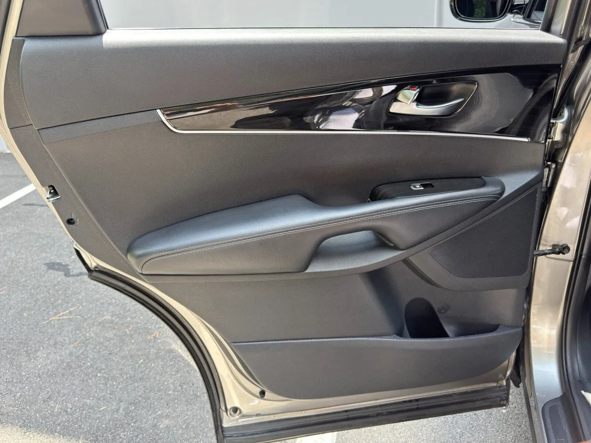 2019 Kia Sorento LX thumbnail 33