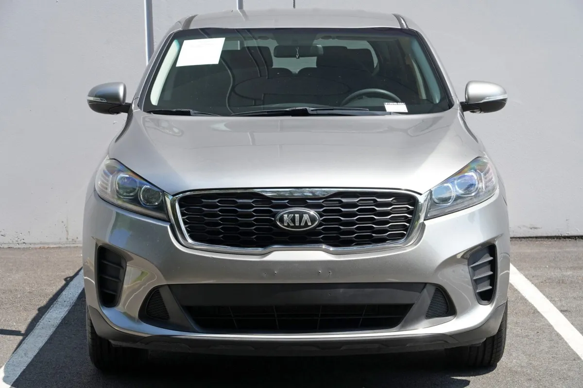 2019 Kia Sorento LX thumbnail 37