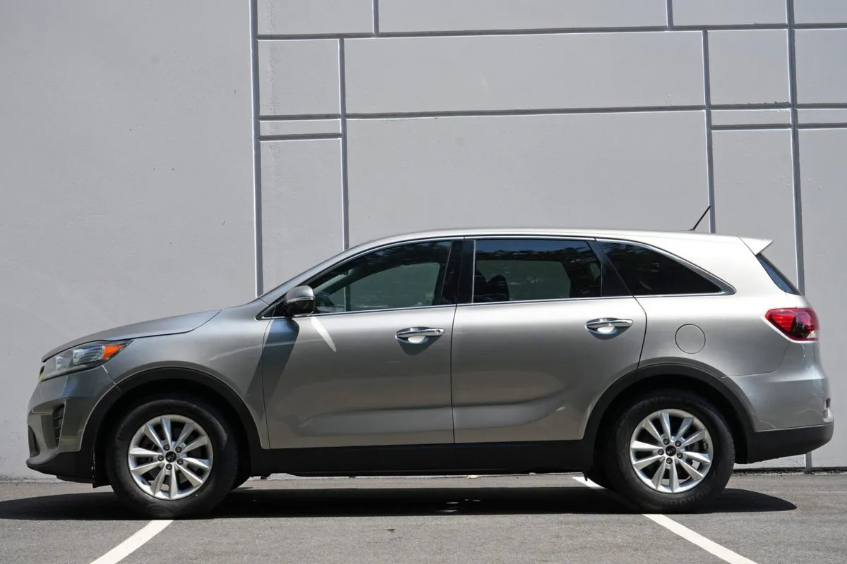 2019 Kia Sorento LX thumbnail 8