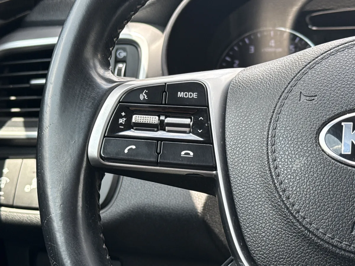 2019 Kia Sorento S V6 thumbnail 24