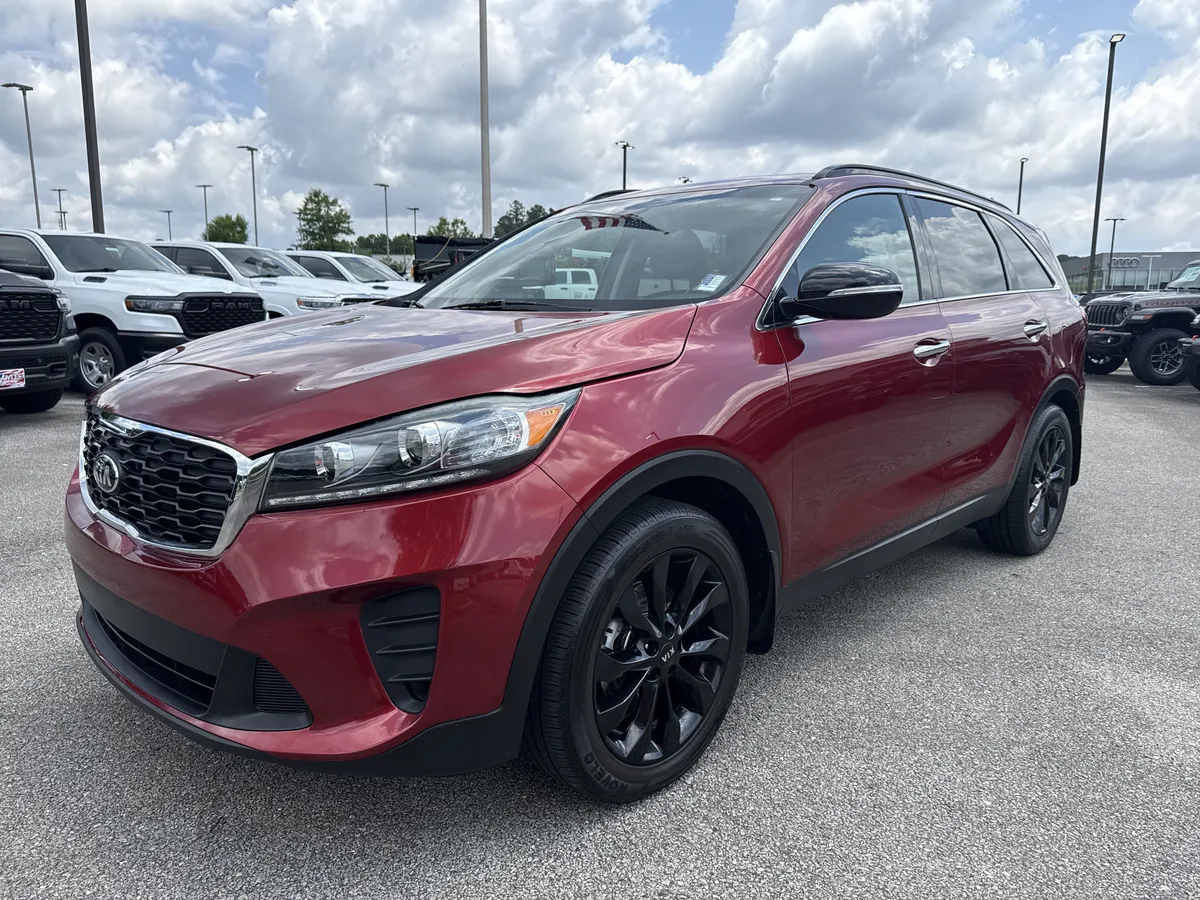 2019 Kia Sorento S V6 thumbnail 3