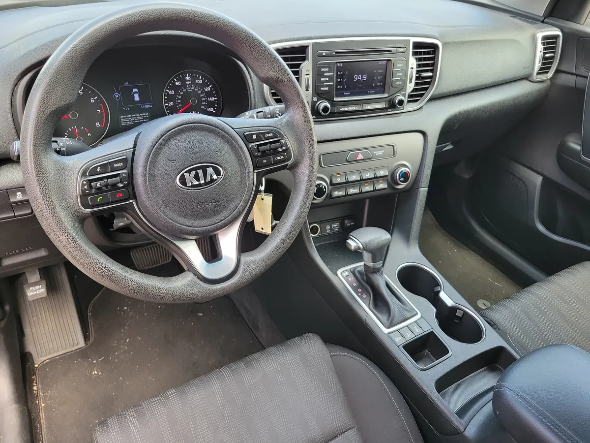 2019 Kia Sportage LX thumbnail 12